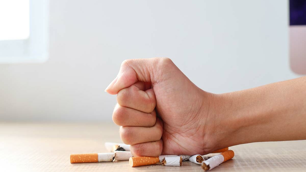 Dejar o evitar el tabaquismo como prevención contra el cáncer de pulmón